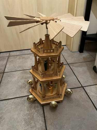 Weihnachtspyramide stöckig - weihnachtspyramide, 3-stöckig