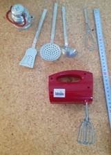 Spielküche Küchenhelfer Spielzeug klein Handrührgerät Schneebesen Topf Kinderküc