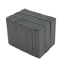 Ceramic Magnets 1 3/5" X 1/2"