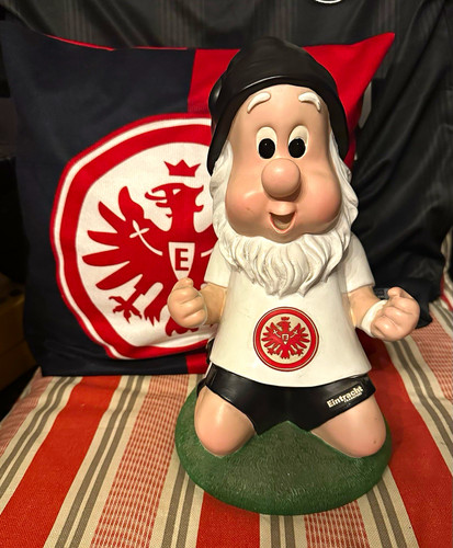 Eintracht frankfurt - eintracht,