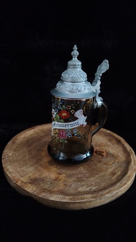 Glas bierkrug mit zinndeckel - glas-bierkrug,