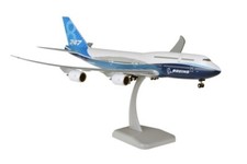 Hogan Boeing 747-8 House Color 1:200 Modellflugzeug
