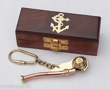 MINI-BOOTSMANNSPFEIFE (Schlüsselanhänger) IN HOLZBOX