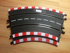 1:40 Carrera Profi 71502 geb. Schienen2/45° R2 (2 Stück) kl. Riss an 1er Schiene