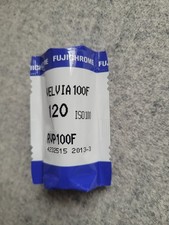 Fuji Velvia 100F Farbdiafilm Rollfilm 120, Ablauf 3/2013