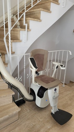 Thyssen krupp treppenlift - thyssen,