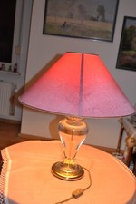 schöne Nachtmann Tischlampe mit neuer LED - Birne