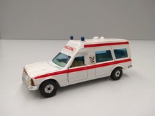 CORGI 1:36  Mercedes W123