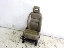 81526SJDG02 Vordersitz Links