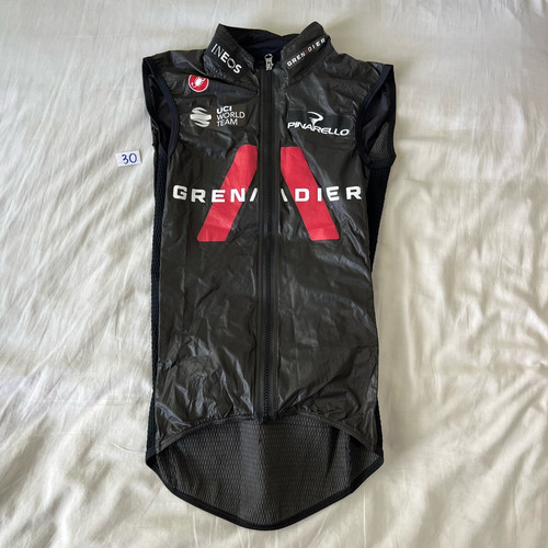 Ineos grenadiers castelli - ineos,