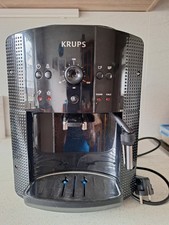 Krups EA 8108 Espressomaschine - Schwarz Sehr guter Zustand