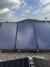 Buderus Logasol SKN4.0-s, 2,37 m² Solarkollektor senkrecht mit Gestell