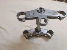Gabelbrücke Komplett Honda CBR 900 RR SC 33