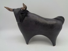 Skulptur Stier schwarz Keramik