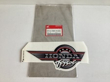 Honda Aufkleber Tank,rechts 87121-MZ5-610ZC für VF 750C Magna 1994 NOS original