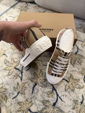 Neu!! Damen Burberry sneaker