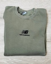 NEW BALANCE Sweatshirt oliv