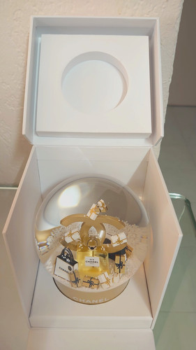 Goldene schneekugel - nr., 5