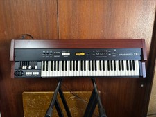 Hammond XK-1 61-Tasten-Orgel