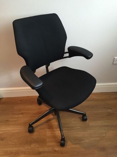 Schwarzer stoff humanscale - stoff,