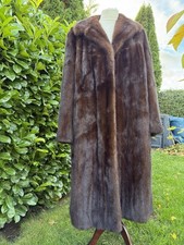 Nerzmantel Braun Gr. 40-42Kaum Getragen Top Zustand