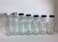 7 mittlere Glasflaschen