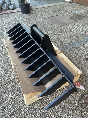 Minibagger rechen aus stahl - aus,