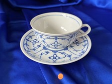 Teetasse m. Untersetzer