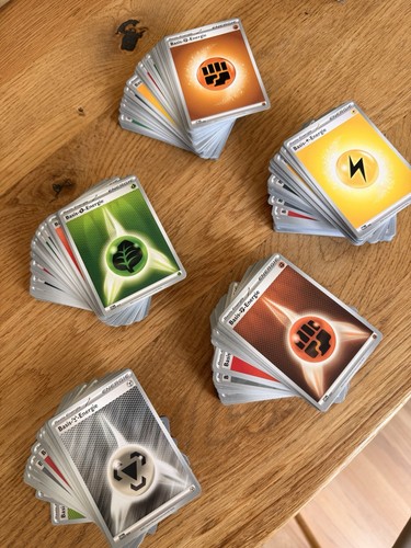 Verschiedene energiekarten - verschiedene,