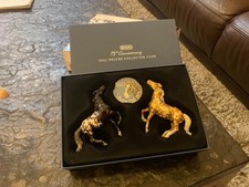 BREYER Deluxe Collector Club