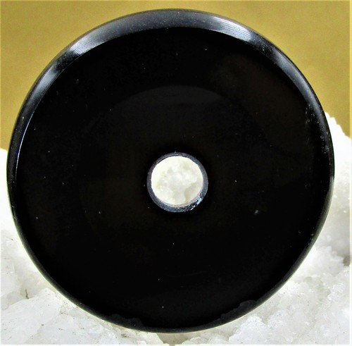 Schwarzer obsidian - ,