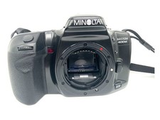 Minolta Maxxum 400si SLR 35mm
