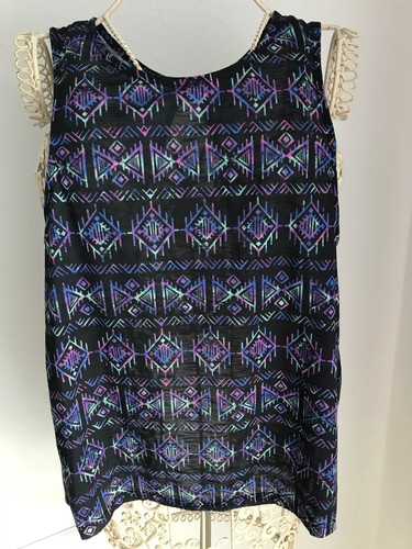 Top mit aztekenmuster neu - mit,