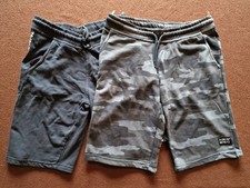 2 kurze Hosen, C&A, Gr. 170