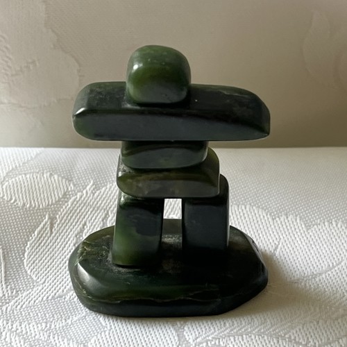 Inuit jade inukshuk - inuit,