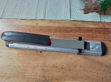 Novus B 17 Langarmhefter (mit bis zu 30 cm Einlegetiefe, A6 - A2) kaum genutzt