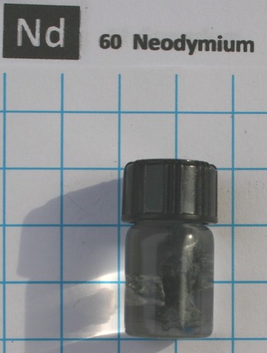 Neodym metall 1 gramm - neodym, 99,3%