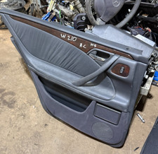 Türverkleidung HINTEN LINKS   LEDER   Mercedes-Benz W210   S210  E KLASSE