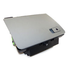 VW Passat 3C B6 Handschuhfach