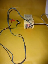 Altes DDR Batterie Ladegerät für Auto usw 6 +12 Volt Bastler