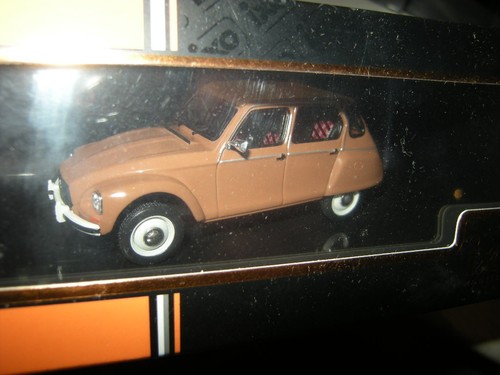 Ixo citroen dyane - 1:43,