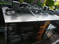 Einbauausstattung elektro. Gerät mit Arbeitstisch für Fu 3A SEM 80/90, T 4