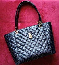 GUESS Noelle Elite Tote