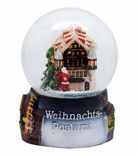 Souvenirschneekugel