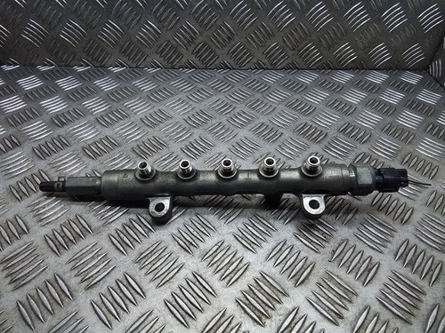 Mazda 2011 kraftstoffrail - cx-7,
