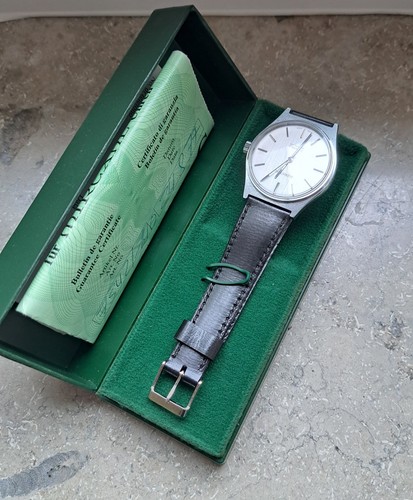 Unworn mechanical mirexal - unworn,