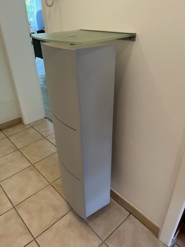 Garderobenschrank drehbar
