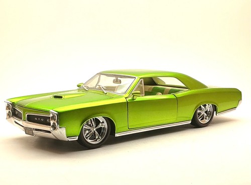 Hot wheels j2888 - hot, pontiac