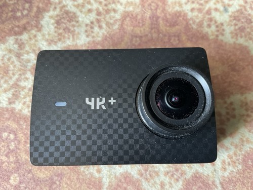 Uhd action camera - yi,