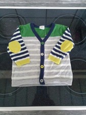Bunt gestreifte Strickjacke -